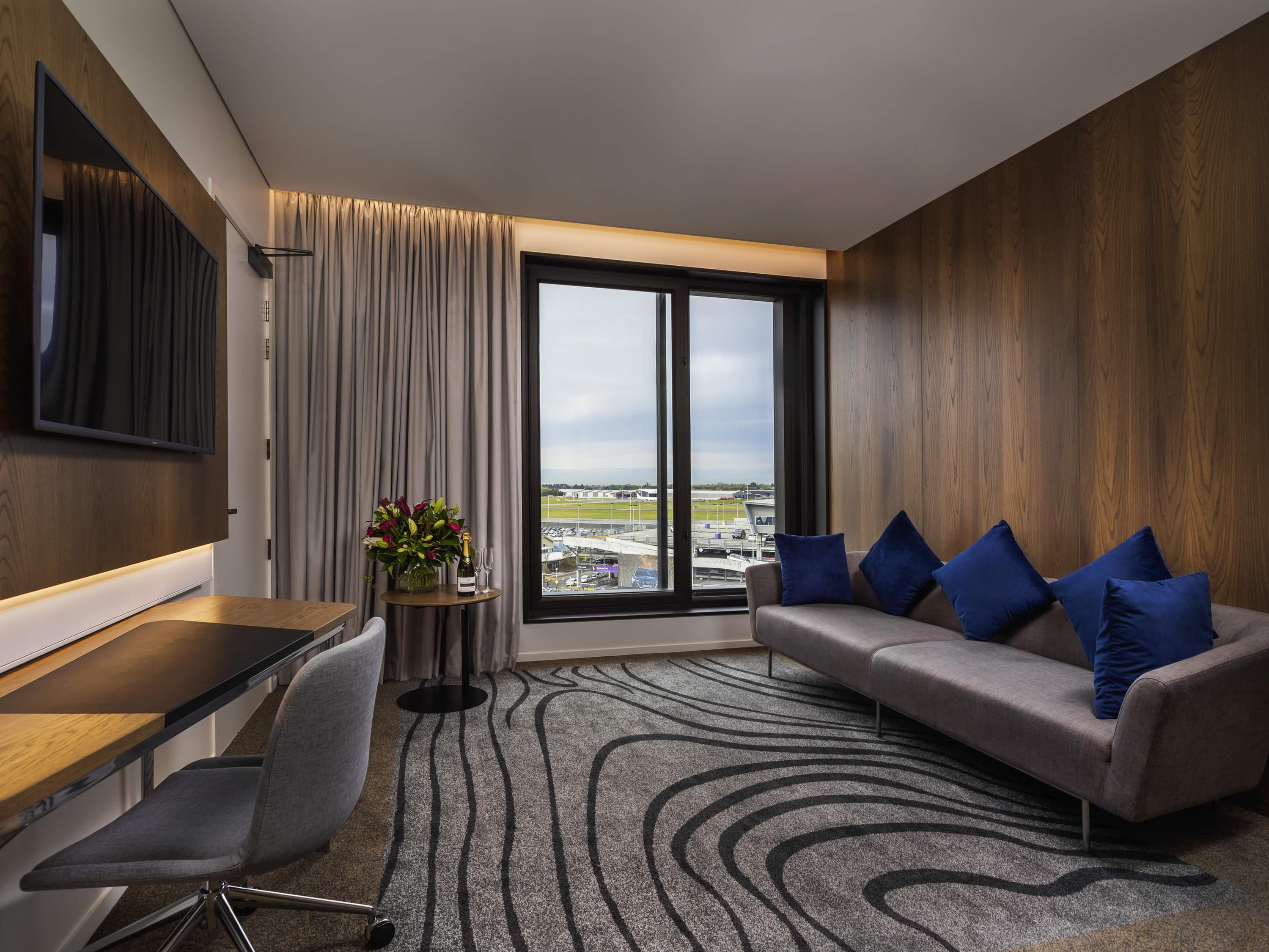 Novotel Christchurch Airport Exterior photo