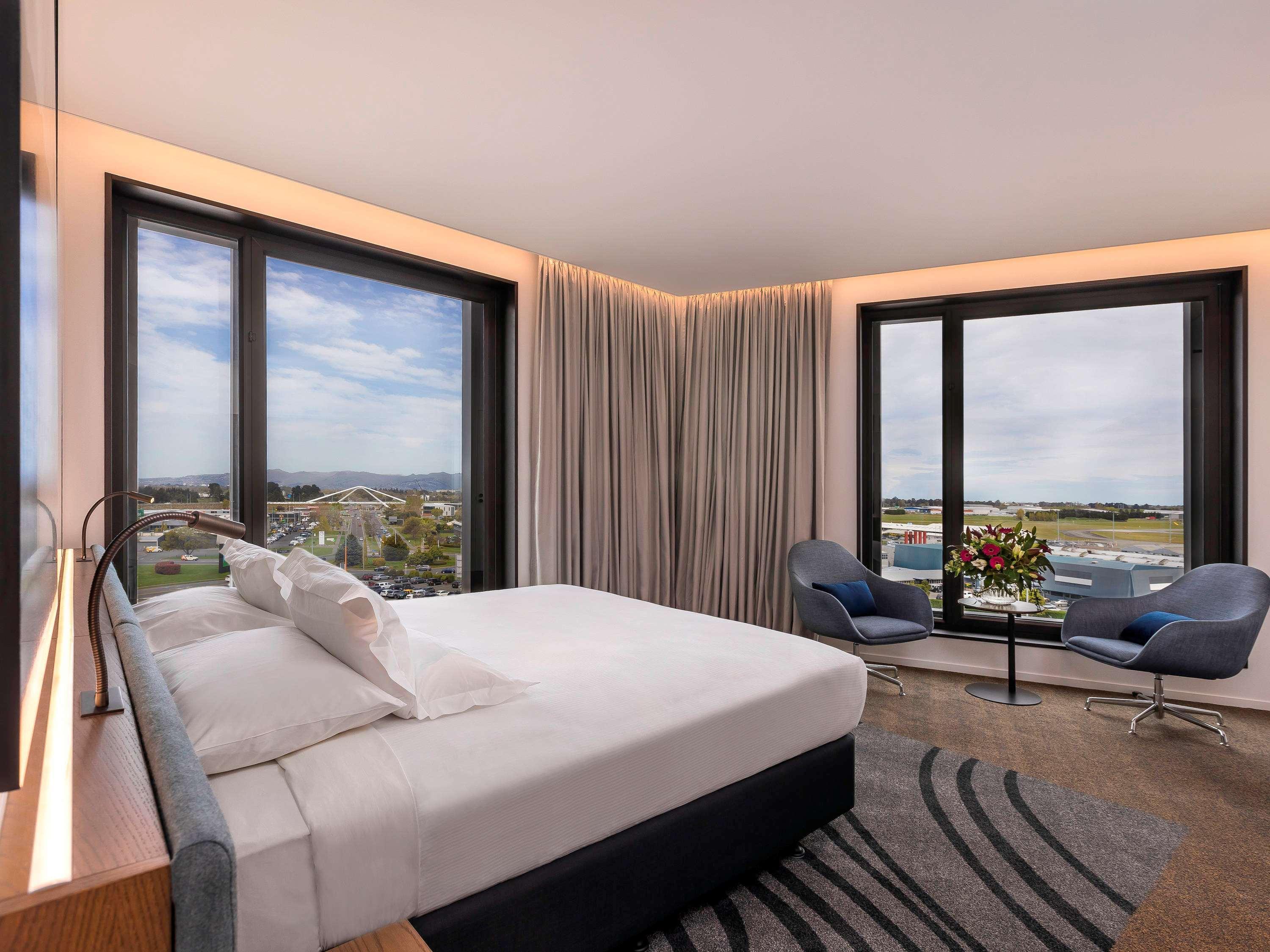 Novotel Christchurch Airport Exterior photo