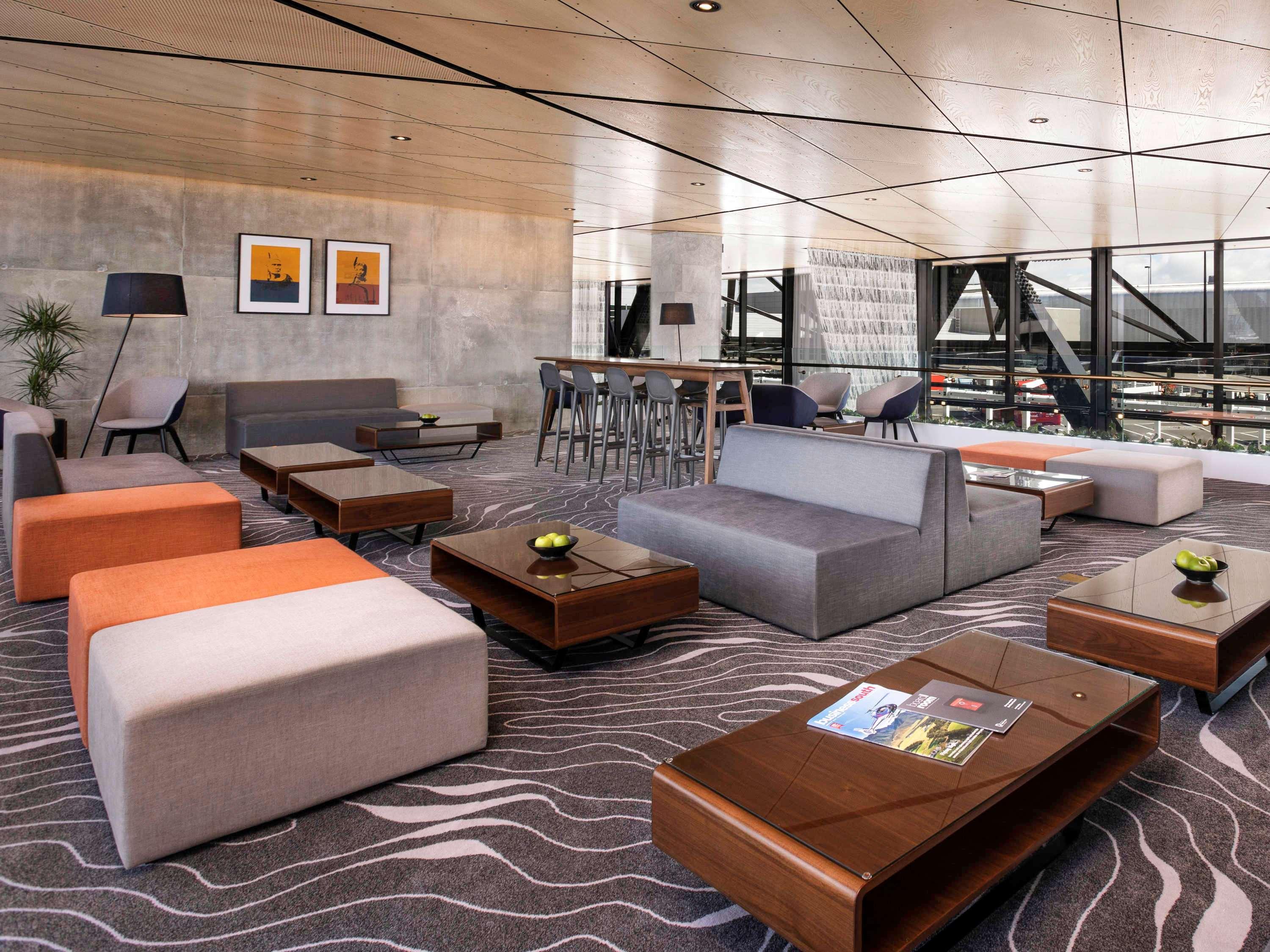 Novotel Christchurch Airport Exterior photo